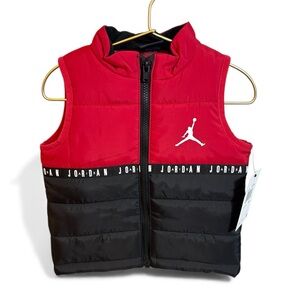 Jordan Jumpman Puffer Vest 2T Red Black Boys Jacket Layering NWOT
